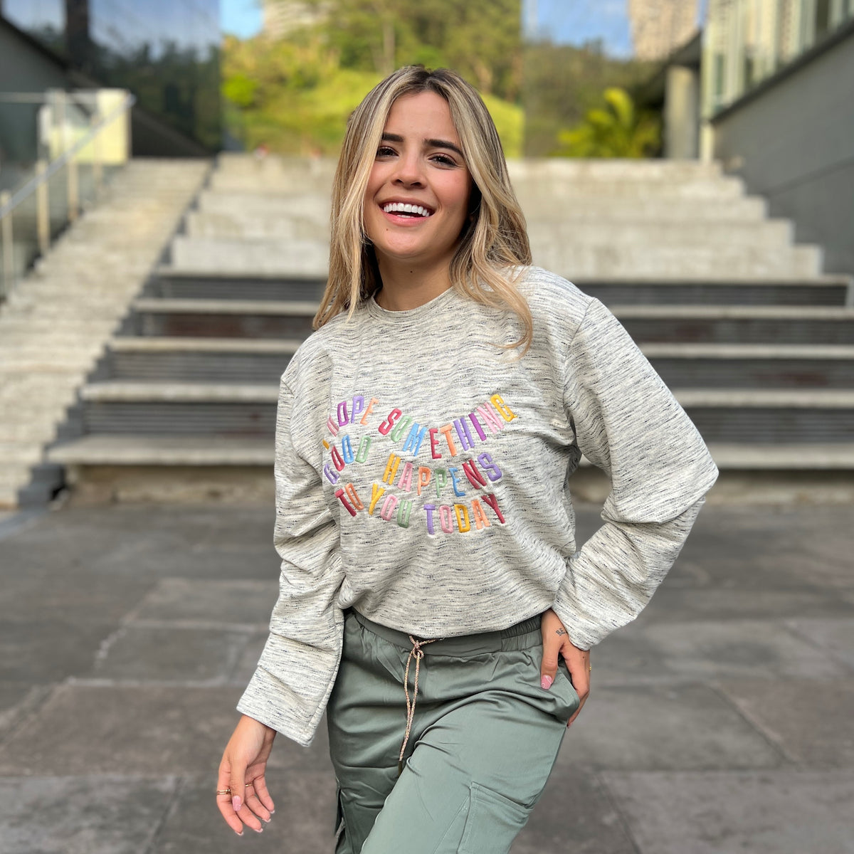 BUZO RAYAS 2515 Cocoa Jeans Colombia