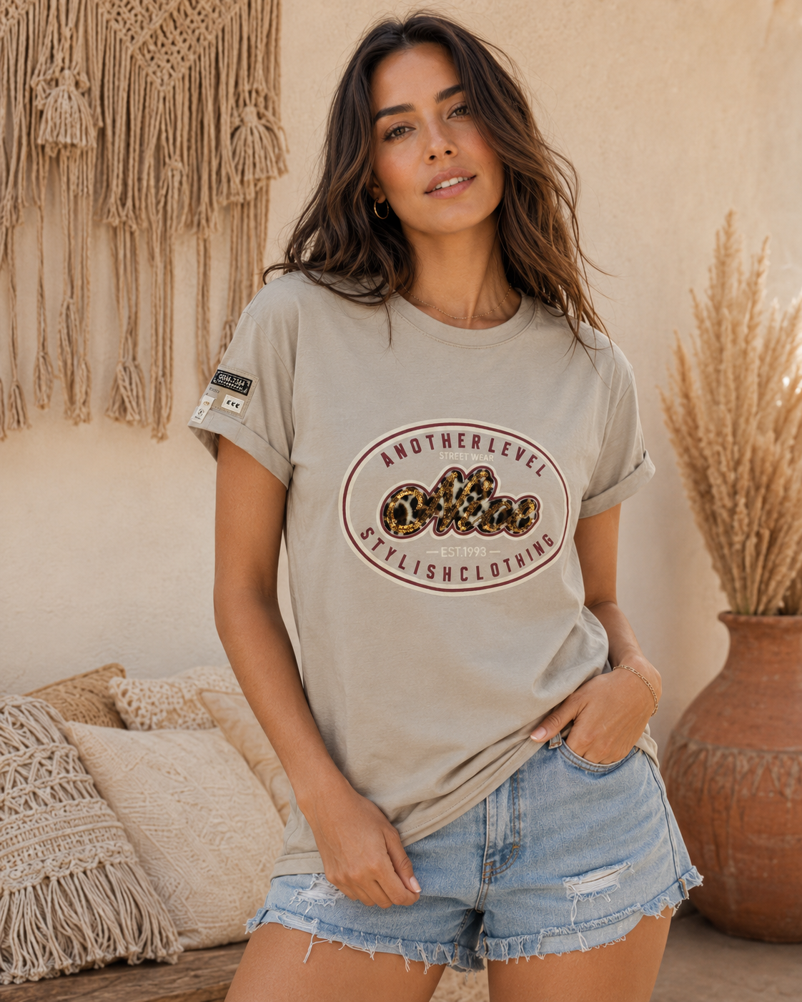 Camiseta Nice con animal print y lentejuelas 3085