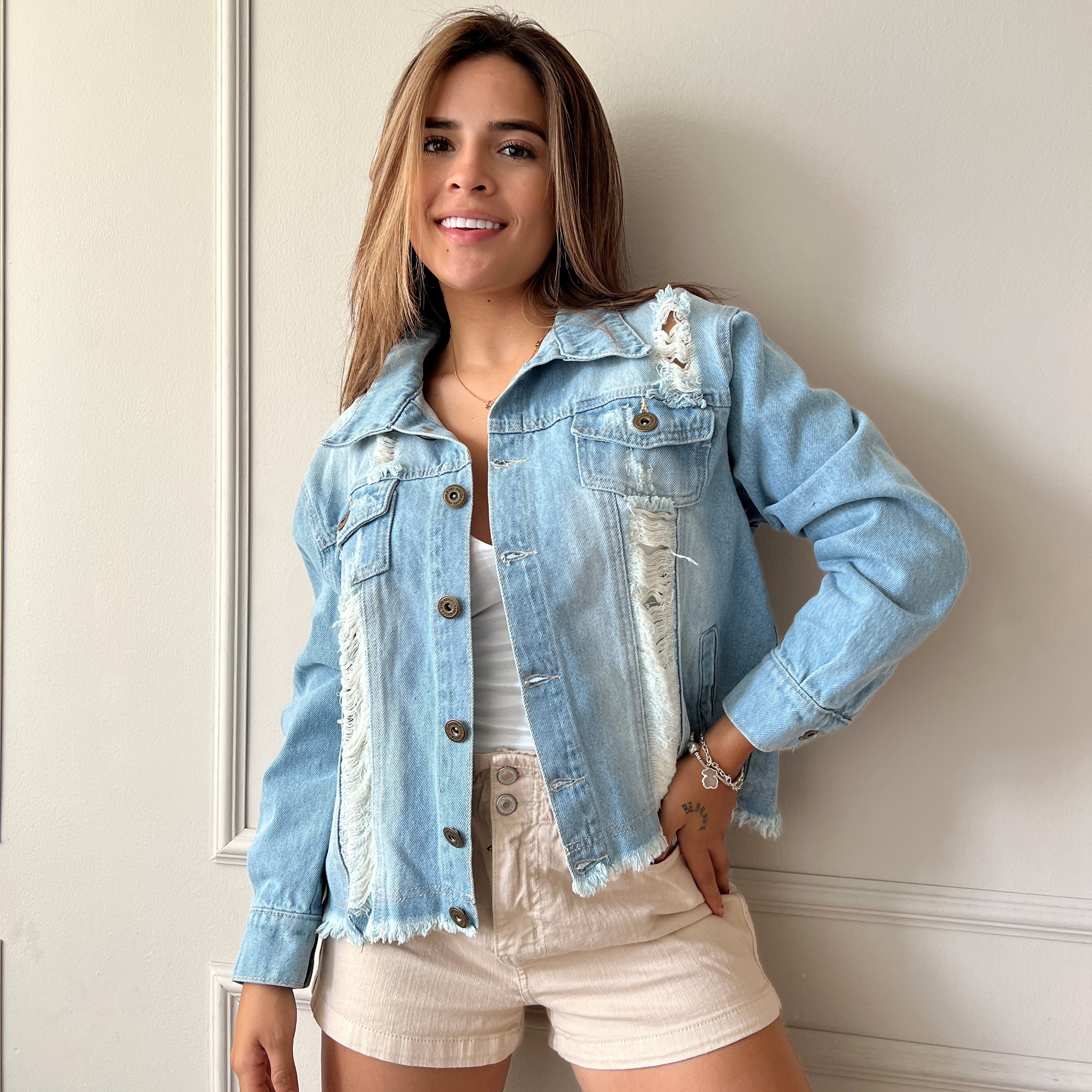 Chaqueta Outfit Con Boyfriend Jeans Rotos CHAQUETA CON ROTOS 2415