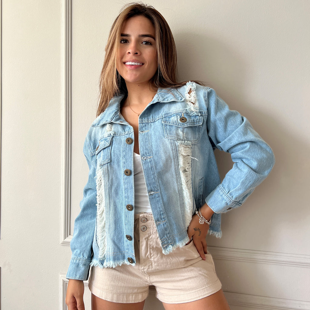 CHAQUETA CON ROTOS 2494