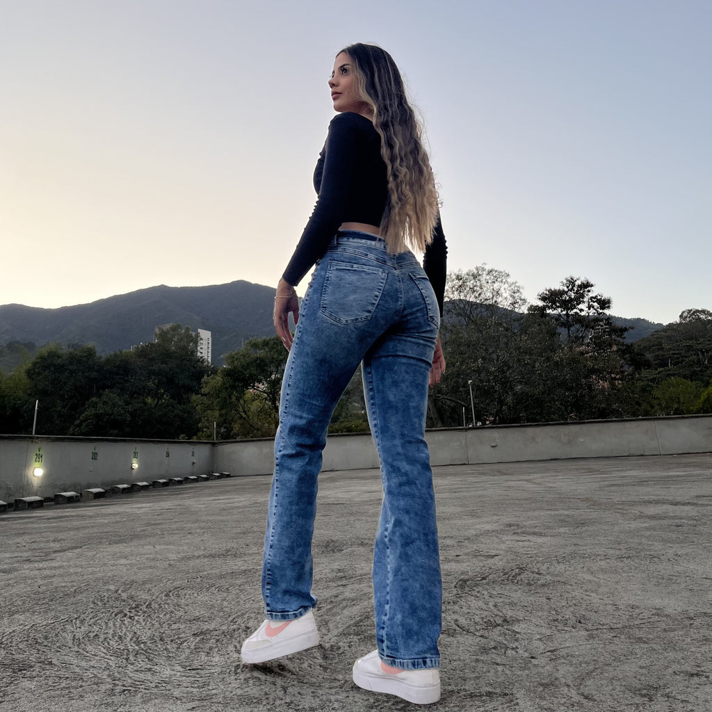 JEAN BOTA RECTA 4732