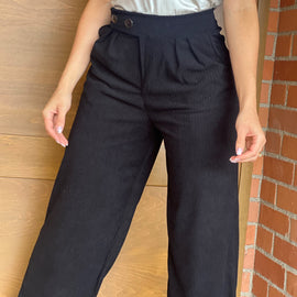 PANTALÓN EN CORDUROY 2416