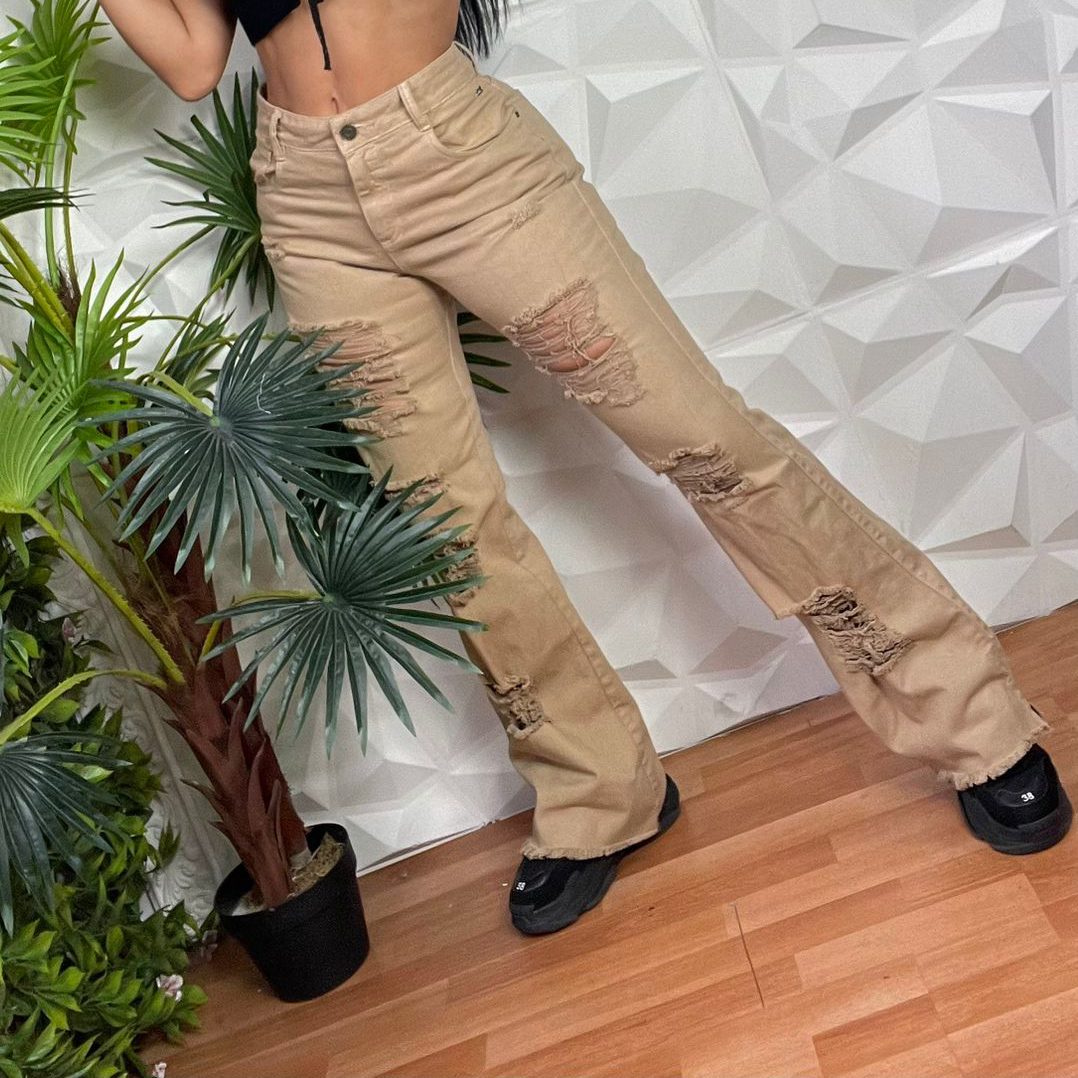 JEAN CON ROTOS 4661